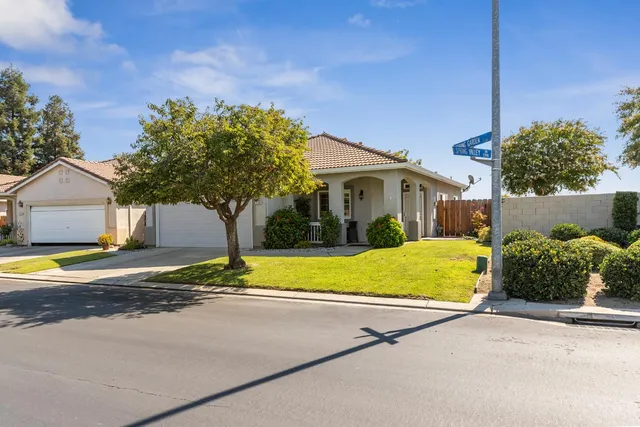 a house view with a outdoor space