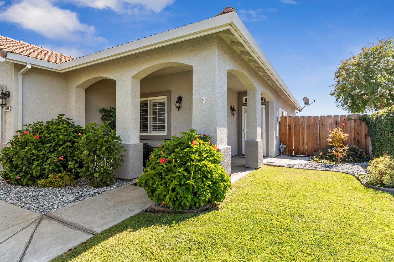 3300 Spring Garden Drive Turlock, CA 95382 - Photo 5 of 34 a house view with a outdoor space