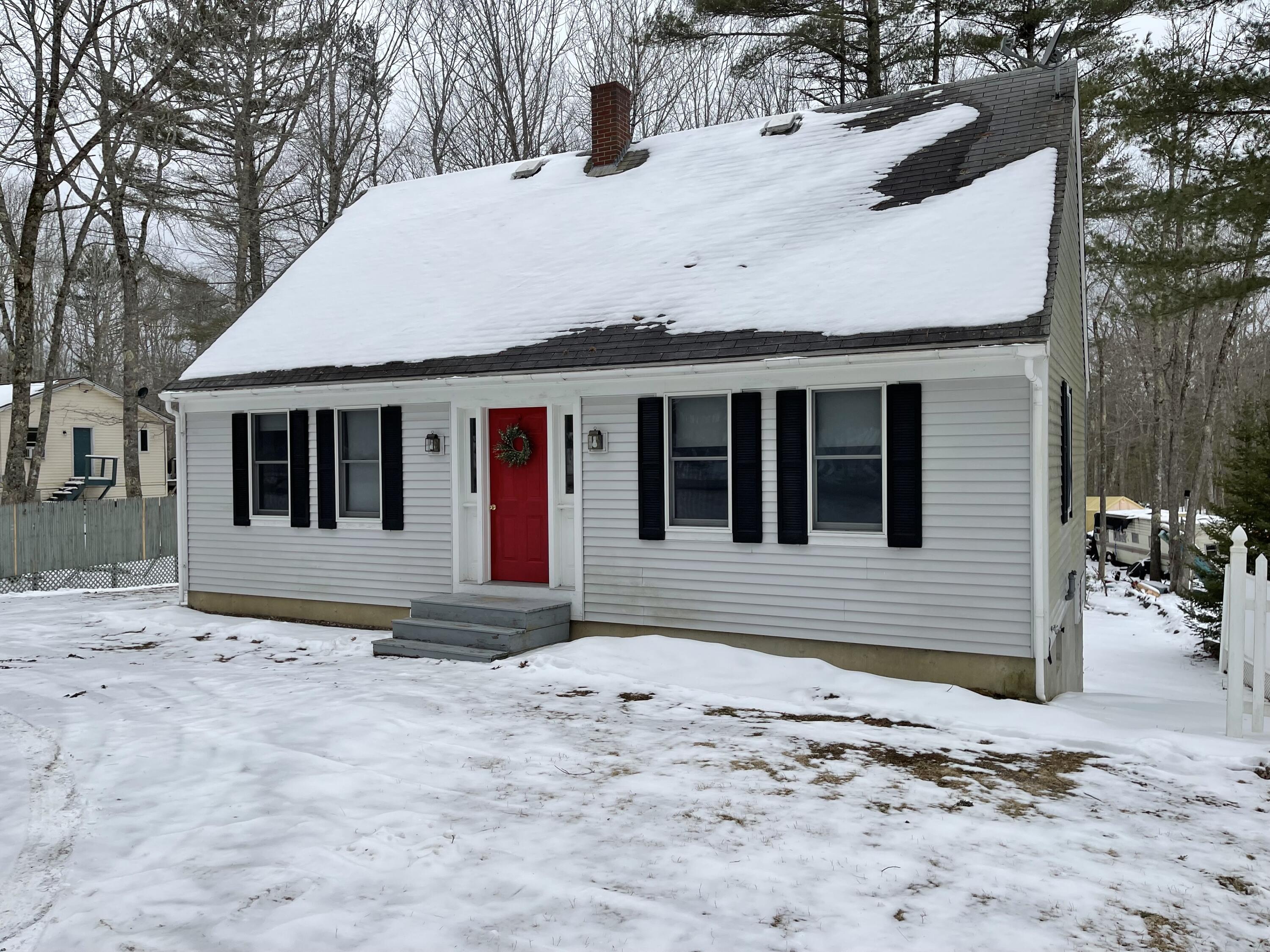 724 Benner Road Bristol, ME 04539 - Photo 2 of 25 IMG-3670