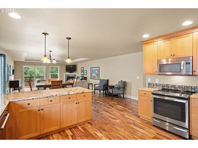 $570,000 | 150 Muirfield Avenue Southeast, Salem, OR 97306