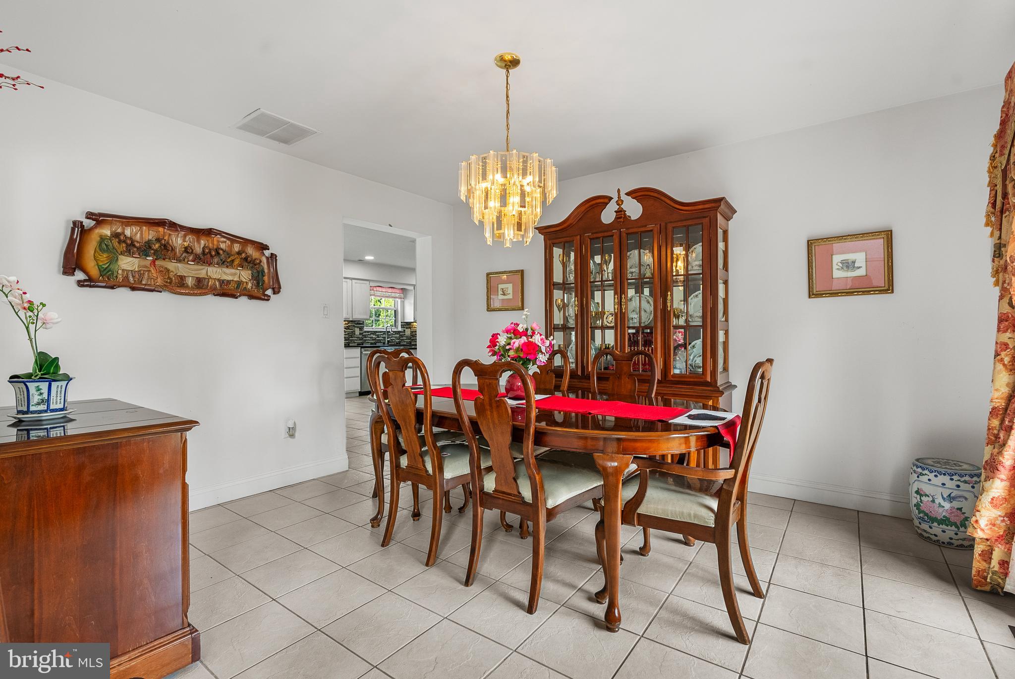 10 Winfield Circle Sewell, NJ 08080 - Photo 10 of 37 a view of a dining room with furniture and chandelier