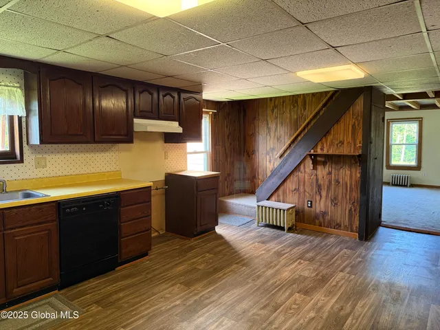 $505,000 | 148 Honey Hill Lane, Granville, NY 12832