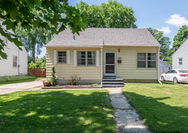 809 14th Avenue Northeast Rochester, MN 55906 - Photo 1 of 1