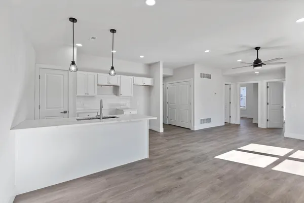 $271,300 | 3580 Clinton Way, Jackson, MI 49201