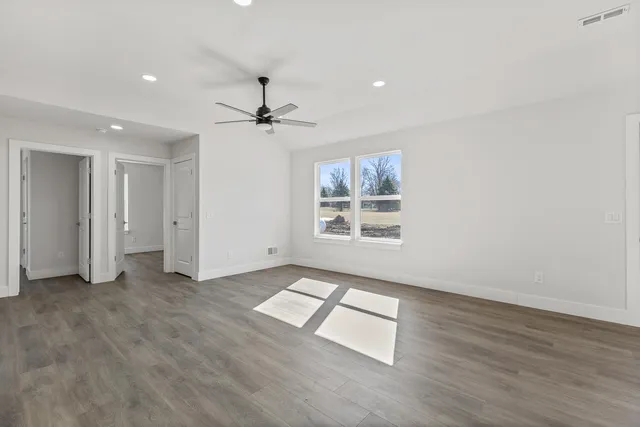 $271,300 | 2510 Clinton Way, Jackson, MI 49201