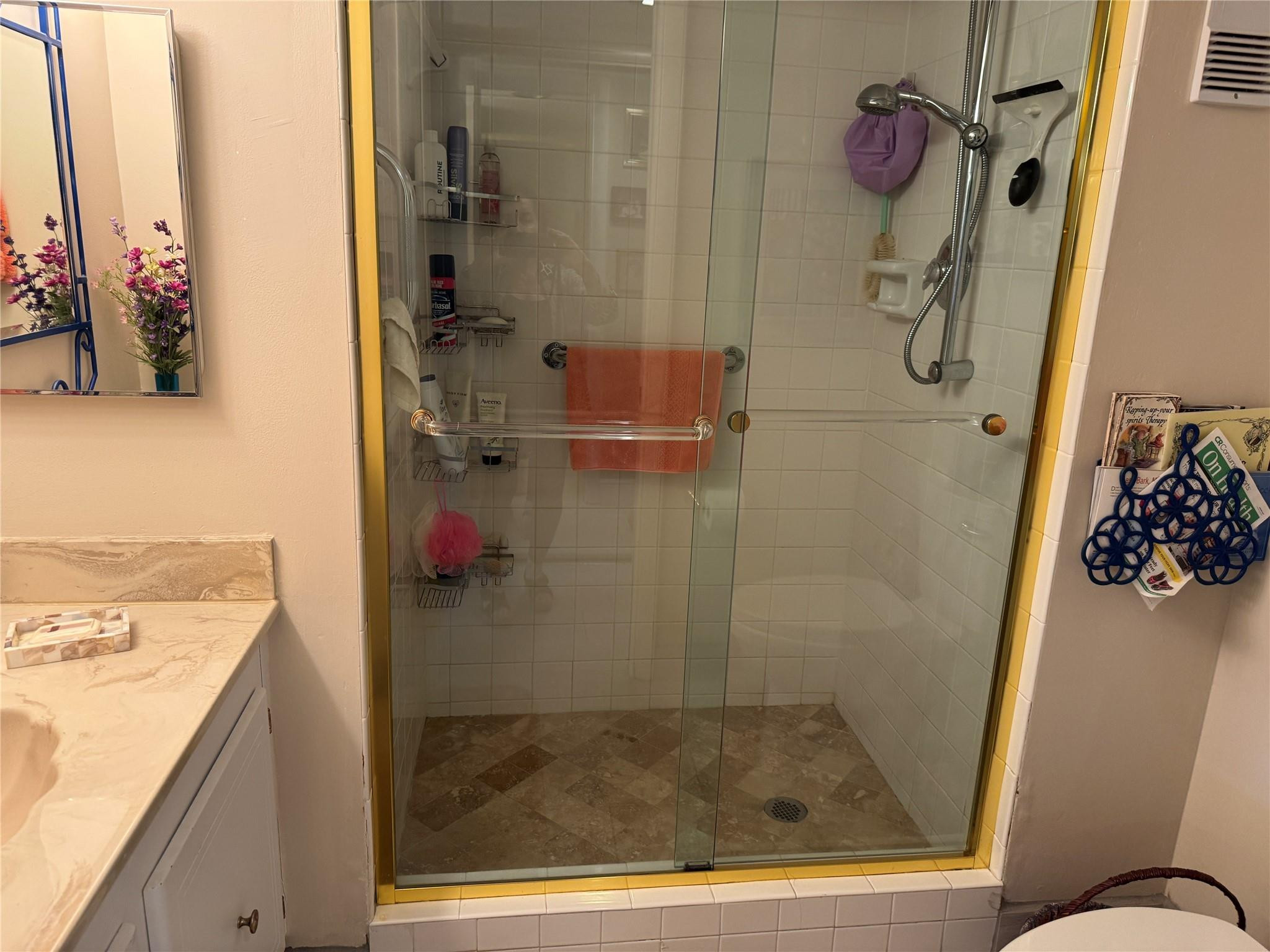 6000 Northwest 2nd Avenue, Unit 237 Boca Raton, FL 33487 - Photo 18 of 34 SHOWER IN 2ND BATHROOM