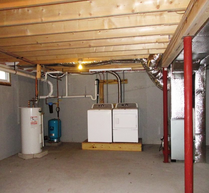 681 W Road Bradford, NH 03221 - Photo 5 of 15 Gallery Image 5