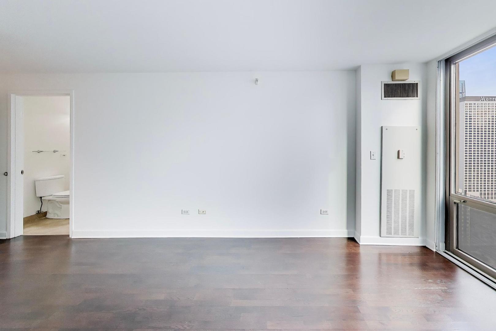 2 East Erie Street, Unit 2802 Chicago, IL 60611 - Photo 17 of 57