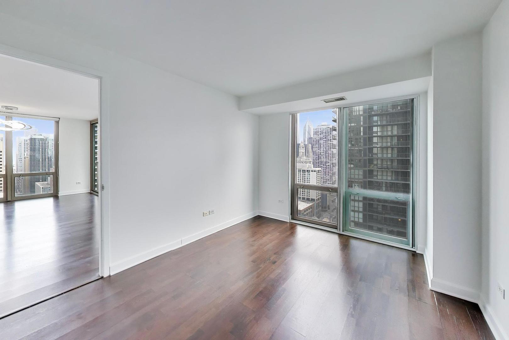 2 East Erie Street, Unit 2802 Chicago, IL 60611 - Photo 21 of 57
