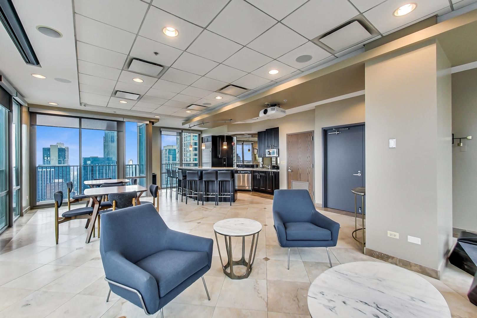 2 East Erie Street, Unit 2802 Chicago, IL 60611 - Photo 38 of 59