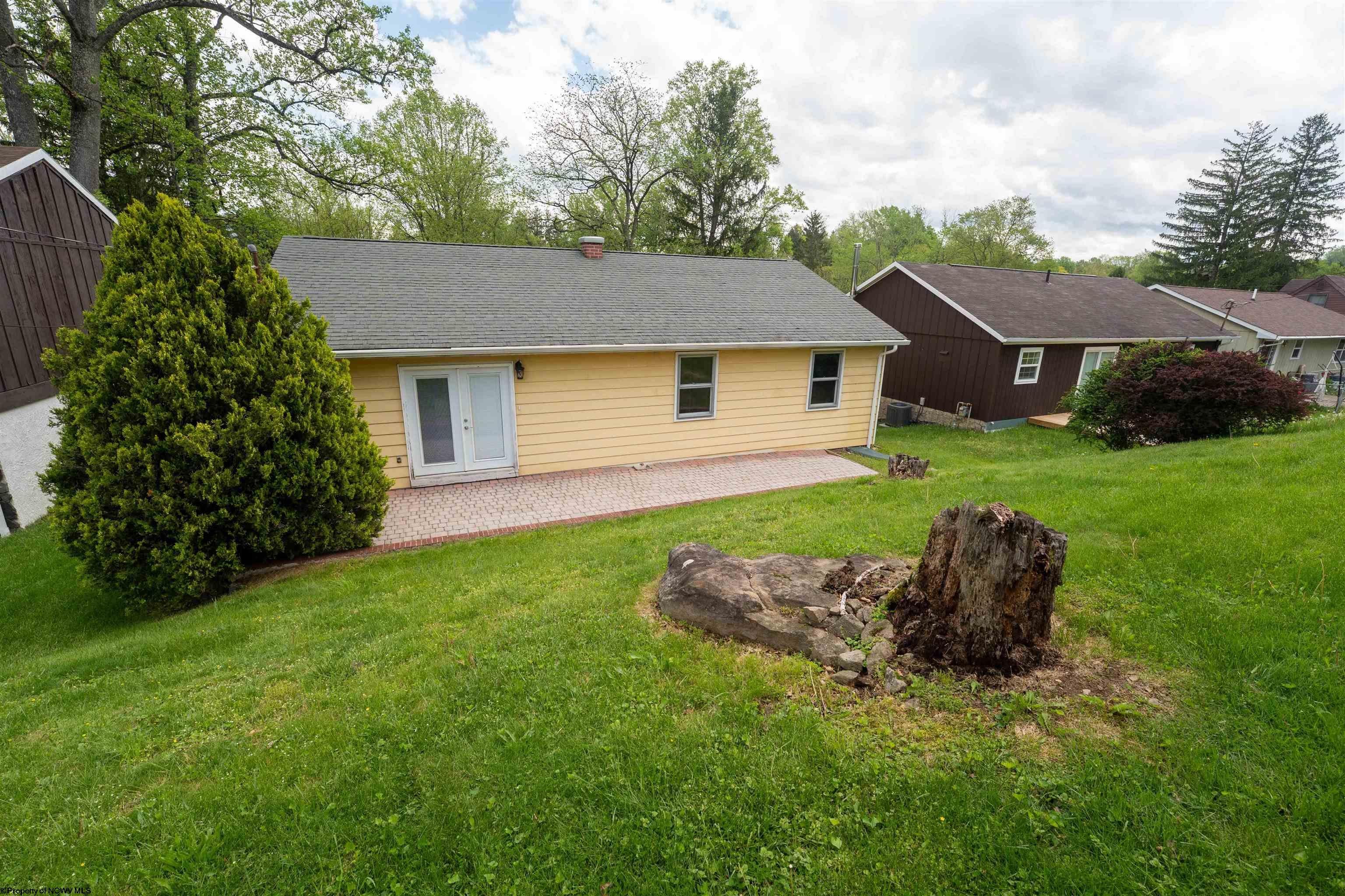 277 Randolph Road Morgantown, WV 26505 - Photo 2 of 30 Gallery Image 2