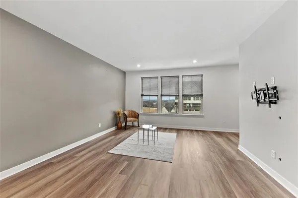 $370,000 | 6004 Augusta Lane, Jeannette, PA 15644