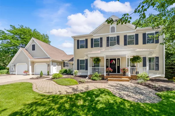 $649,900 | 1380 Meadow Green Court Southeast, Caledonia, MI 49316
