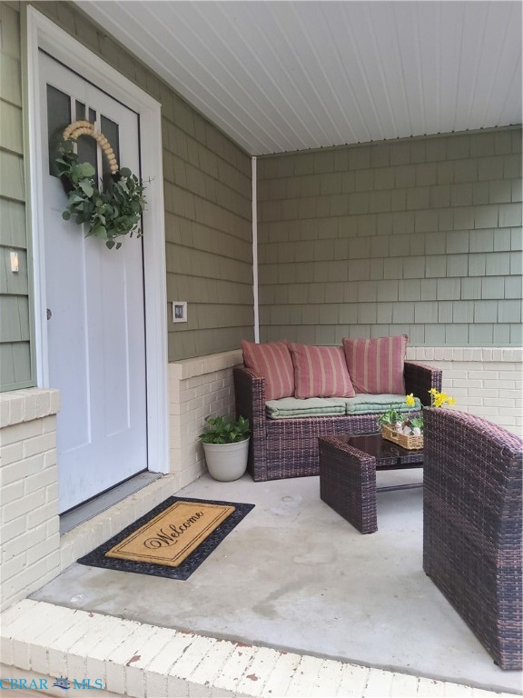 8428 Robins Neck Road Gloucester, VA 23061 - Photo 3 of 25