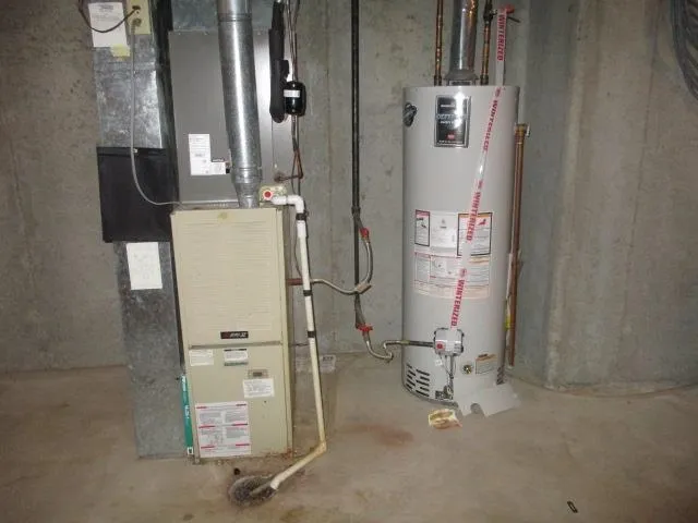 $207,000 | 808 East Hawthorne Drive, Derby, KS 67037