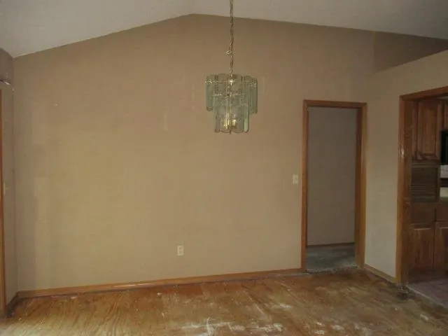 $207,000 | 808 East Hawthorne Drive, Derby, KS 67037