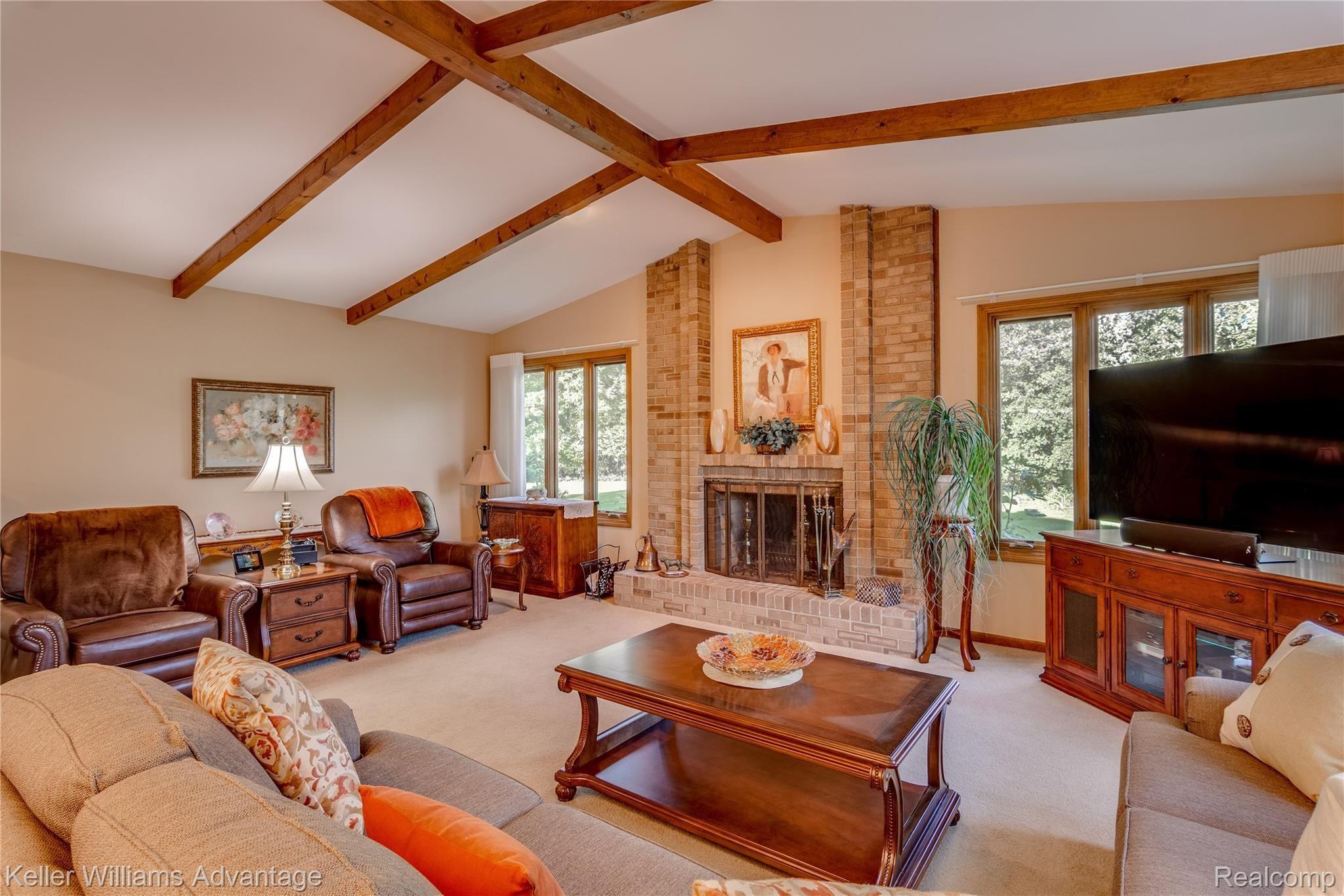 41274 Beacon Road Novi, MI 48375 - Photo 21 of 48 41274 Beacon-1-30.jpg