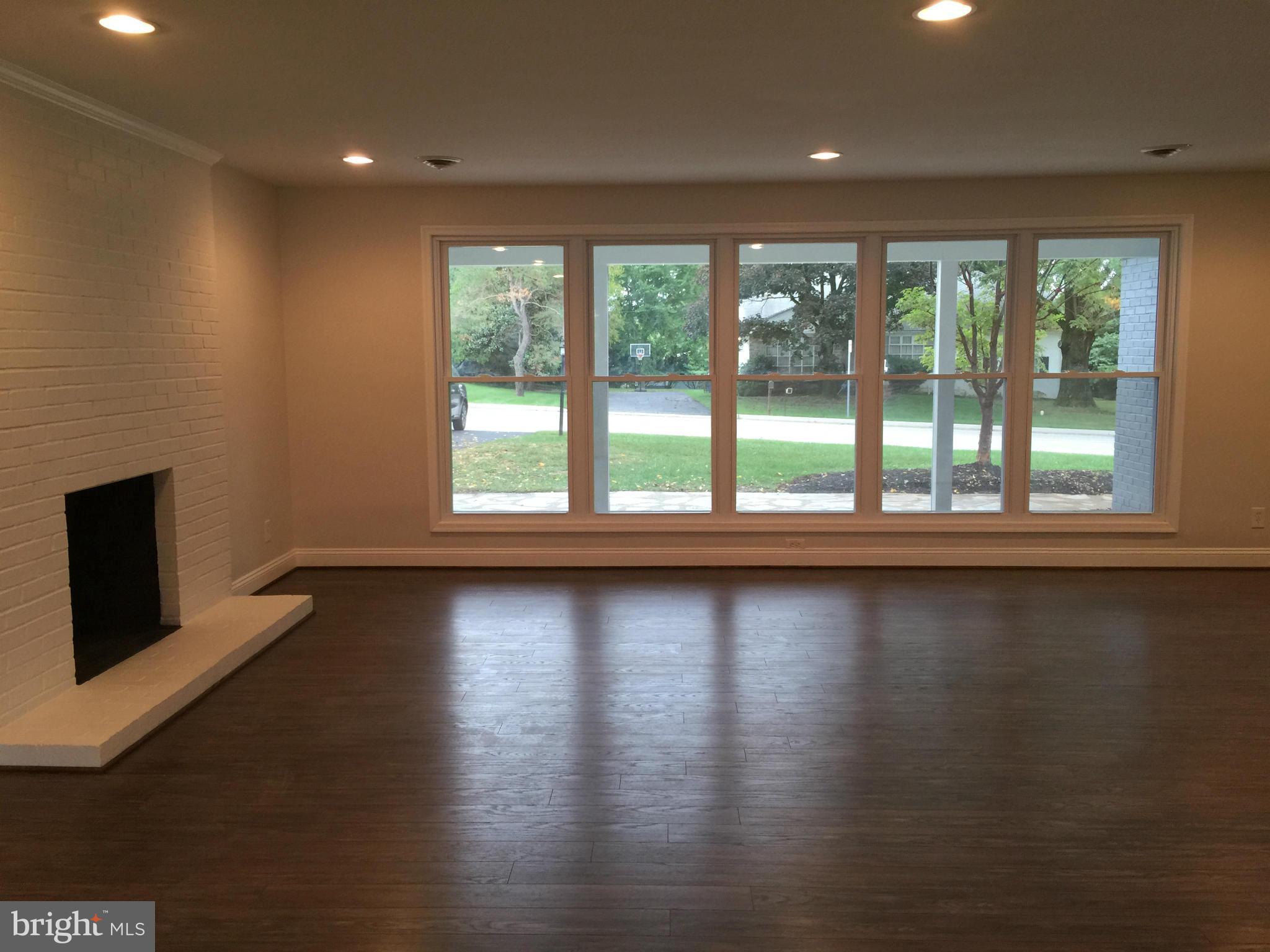 7916 Stevenson Road Pikesville, MD 21208 - Photo 7 of 18 Living Room