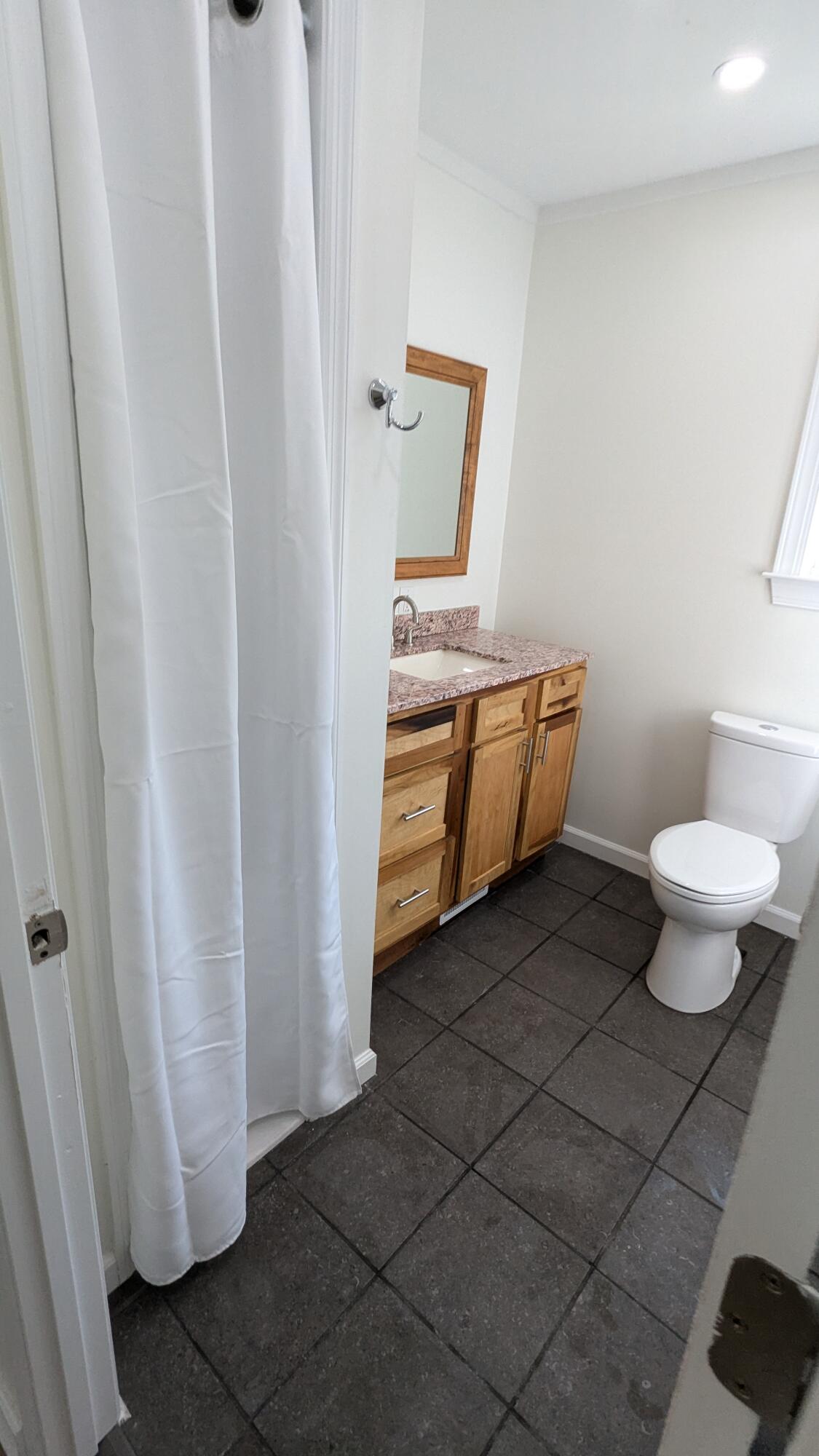 3311 West Valley Road Dunlap, TN 37327 - Photo 20 of 28 Bathroom