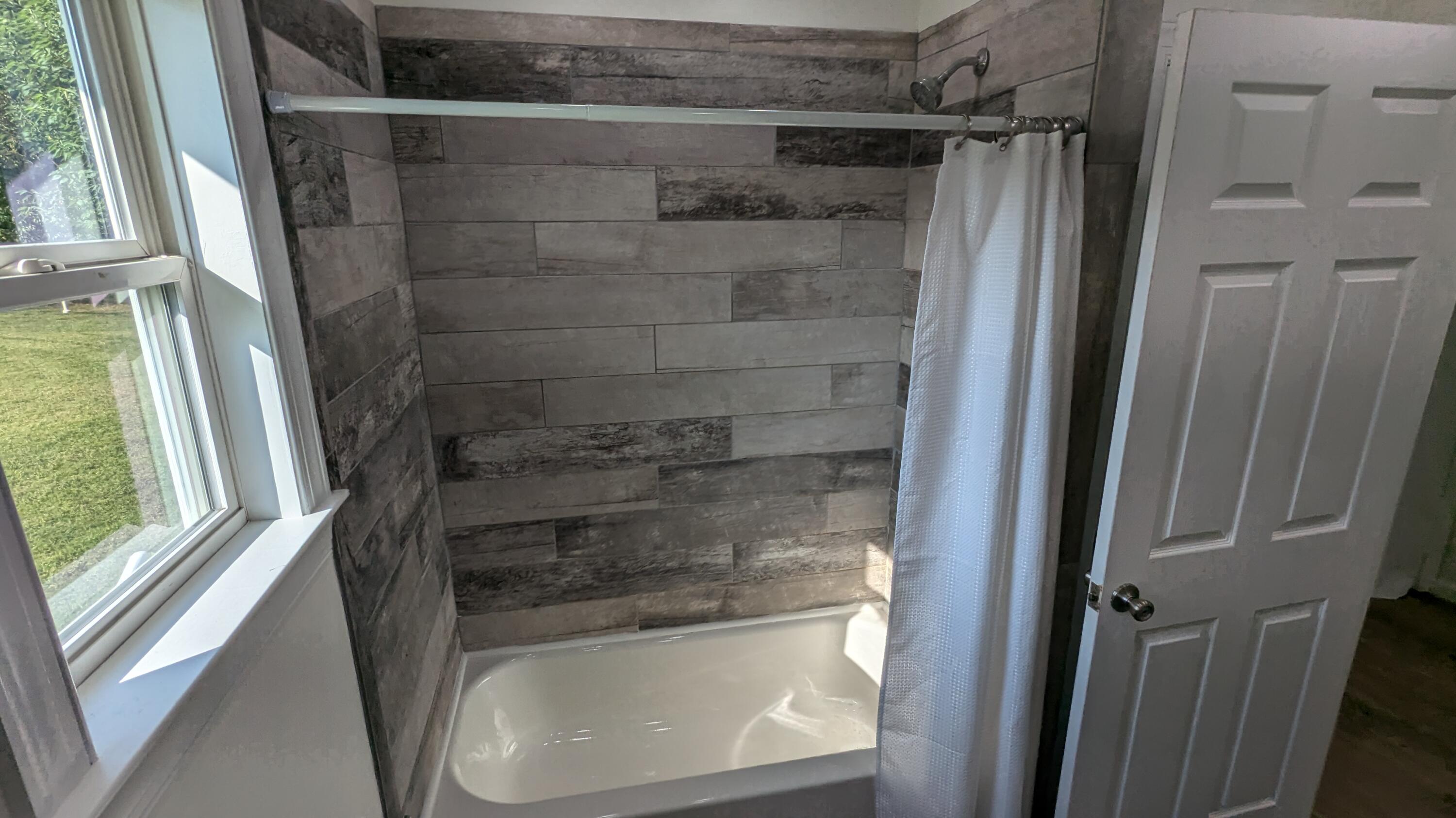3311 West Valley Road Dunlap, TN 37327 - Photo 23 of 28 Bathroom 4