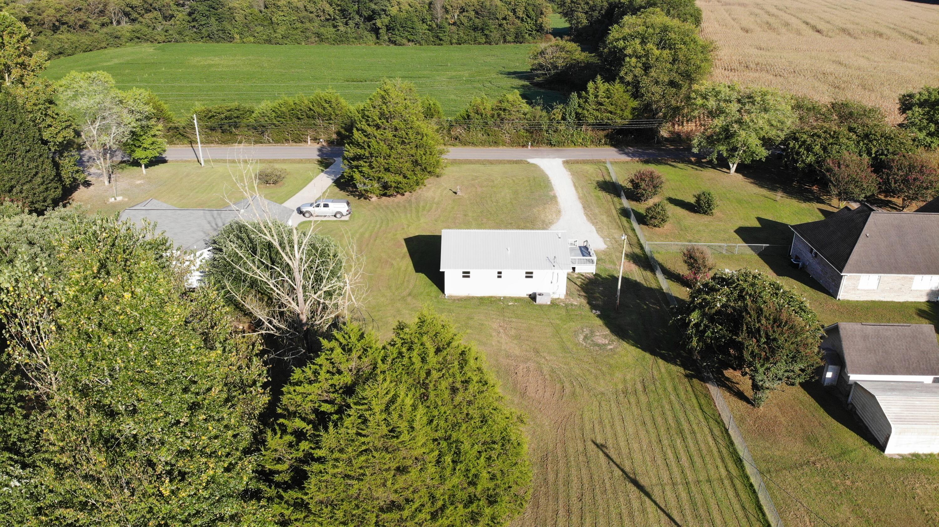 3311 West Valley Road Dunlap, TN 37327 - Photo 8 of 28 Back High
