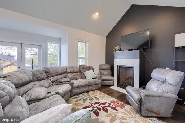 $1,350,000 | 837 Centerville Road, Lancaster, PA 17601