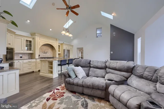 $1,350,000 | 837 Centerville Road, Lancaster, PA 17601