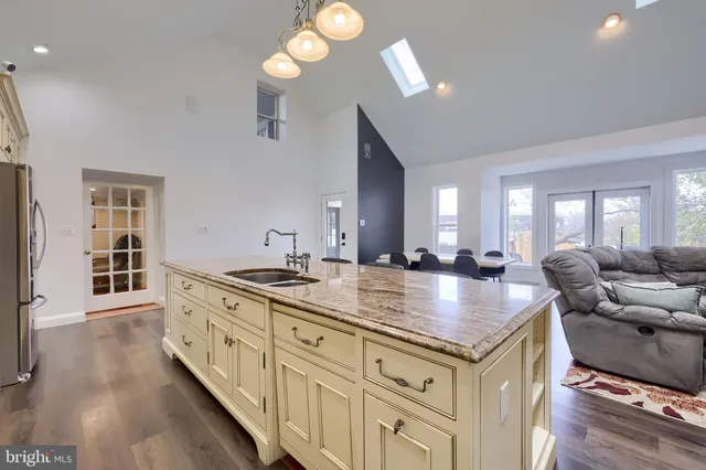 $1,350,000 | 837 Centerville Road, Lancaster, PA 17601