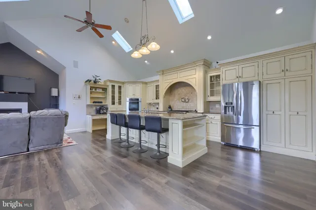 $1,350,000 | 837 Centerville Road, Lancaster, PA 17601