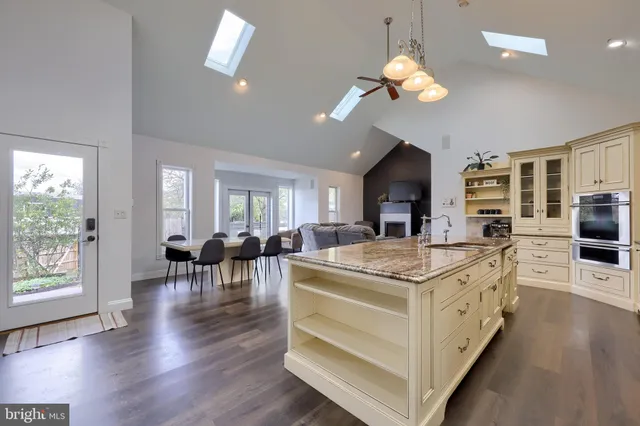 $1,350,000 | 837 Centerville Road, Lancaster, PA 17601