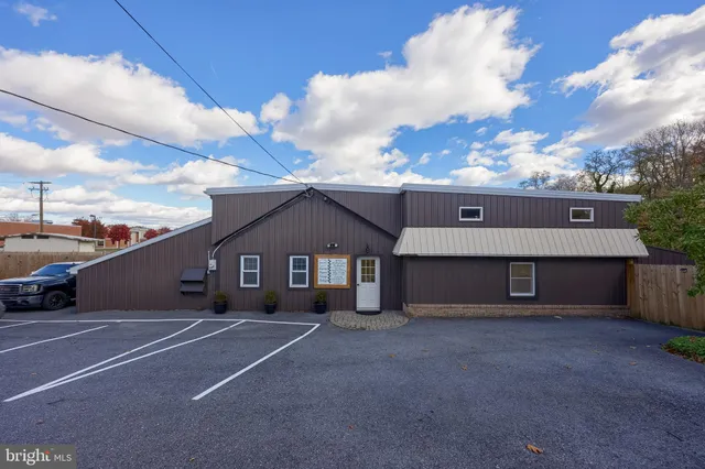 $1,350,000 | 837 Centerville Road, Lancaster, PA 17601