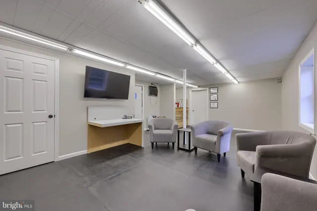 $1,350,000 | 837 Centerville Road, Lancaster, PA 17601