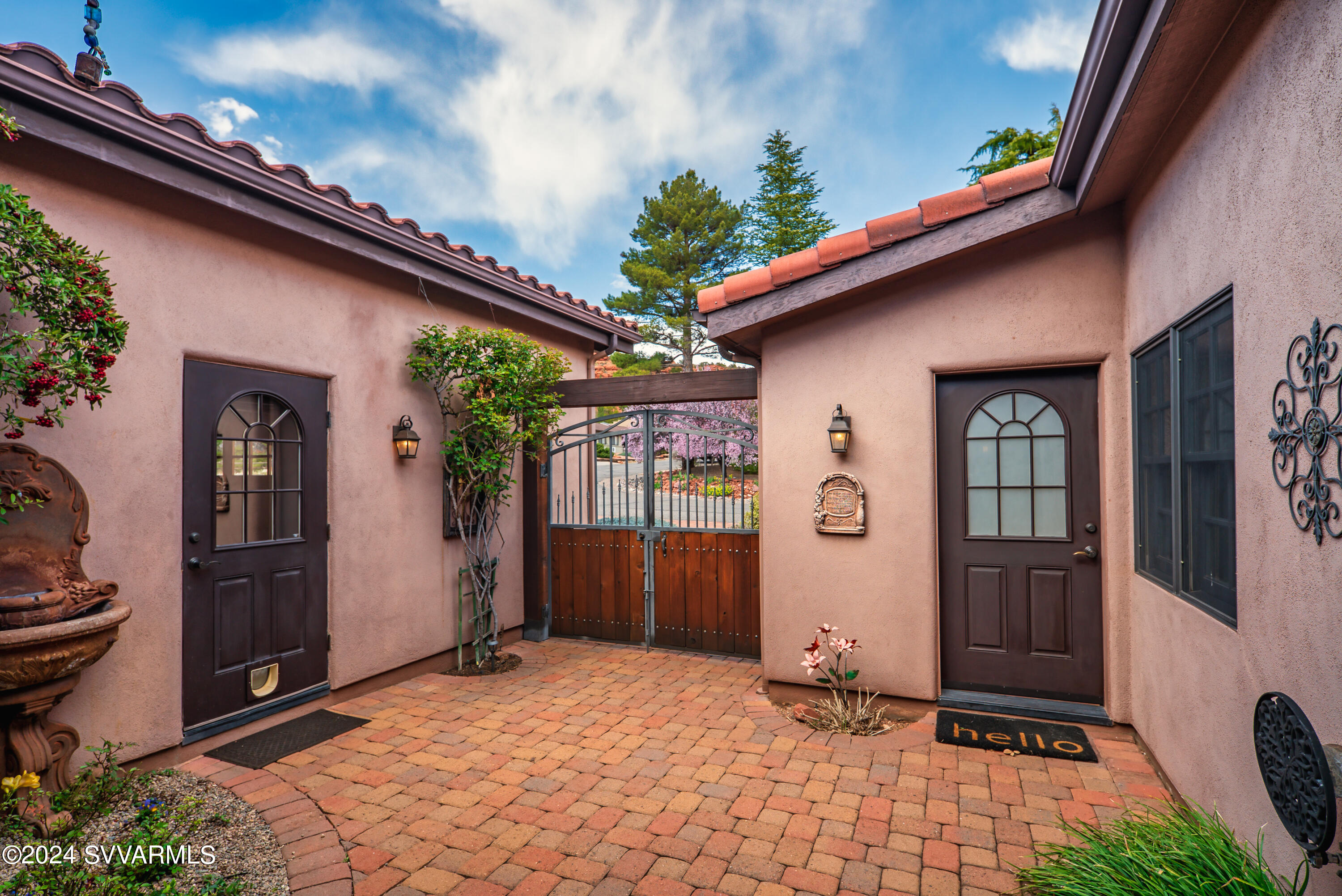 395 Merry Go Round Rock Road Sedona, AZ 86351 - Photo 51 of 68 Entry to Casita from courtyard