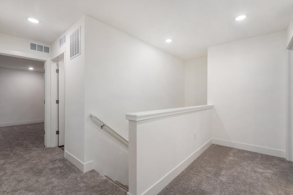 3224 Railtown Road Caledonia, MI 49316 - Photo 14 of 35 STG144-E2390-2nd Floor