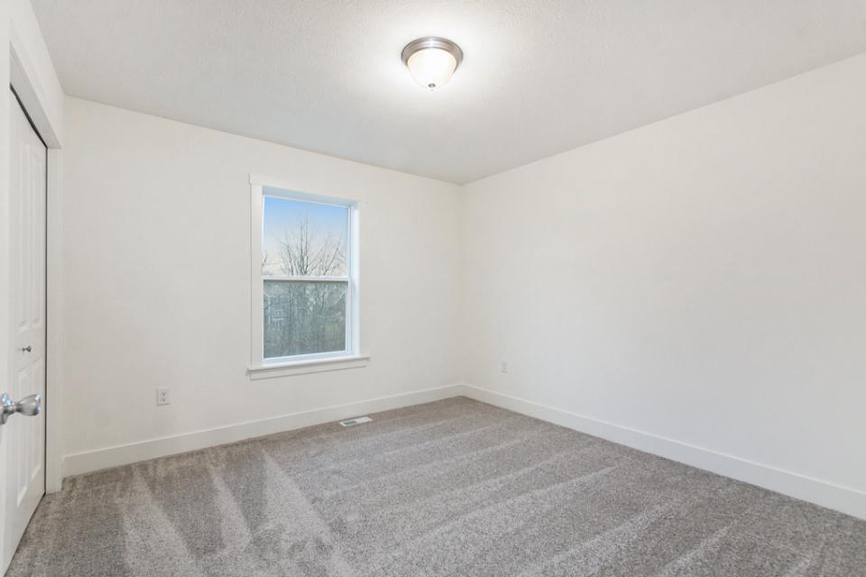 3224 Railtown Road Caledonia, MI 49316 - Photo 18 of 35 STG144-E2390-BR2