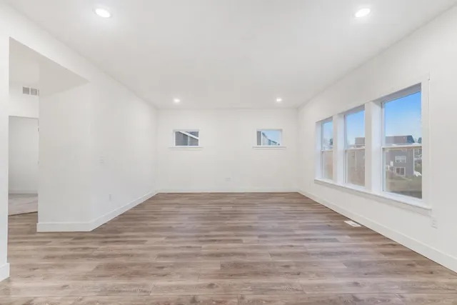 $539,900 | 3224 Railtown Road, Caledonia, MI 49316