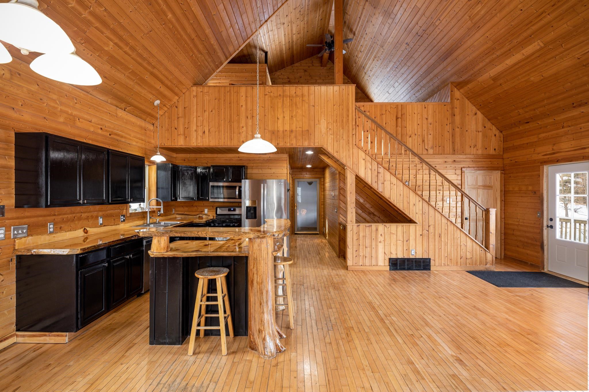 145 West 4 Road Kingsley, MI 49649 - Photo 5 of 42 1896632-4.JPG