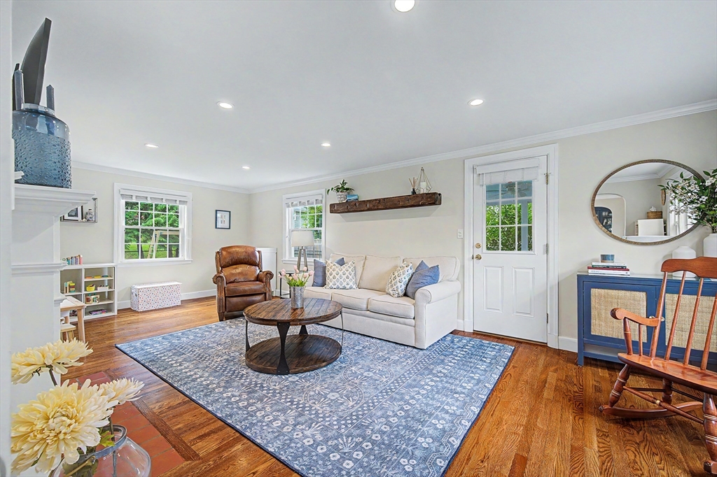 50 Normal Hill Road Framingham, MA 01702 - Photo 11 of 37