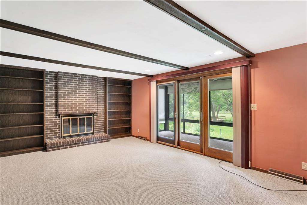 3949 New Texas Road Pittsburgh, PA 15239 - Photo 14 of 22
