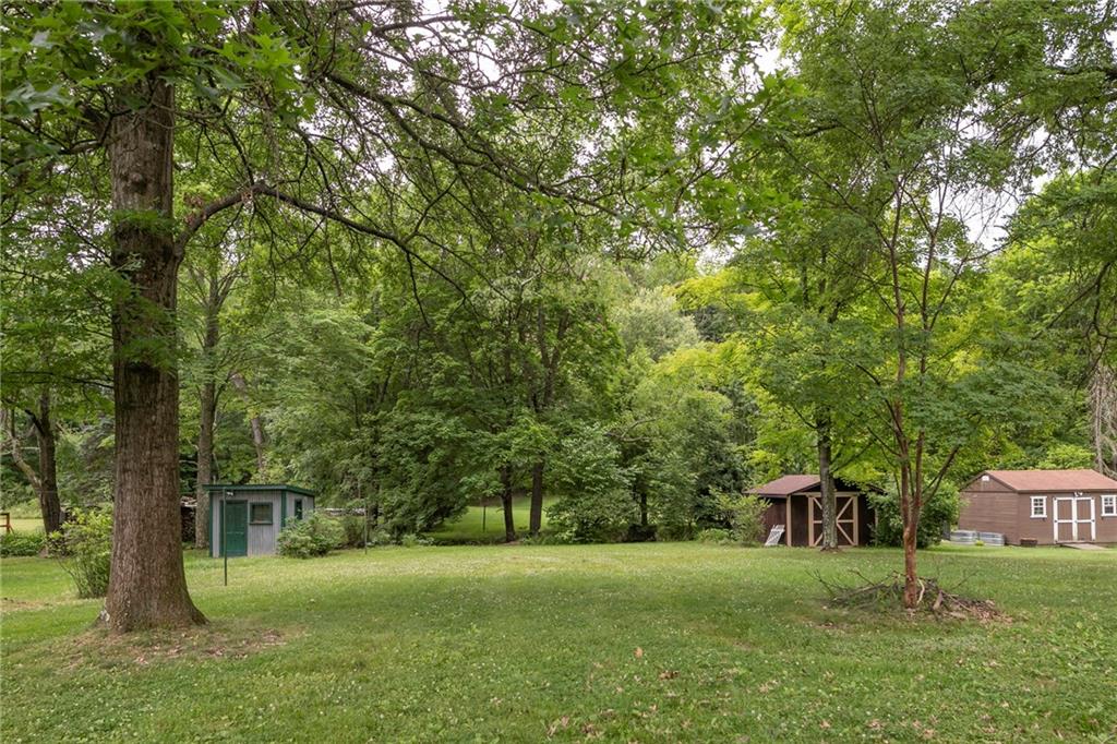 3949 New Texas Road Pittsburgh, PA 15239 - Photo 3 of 22