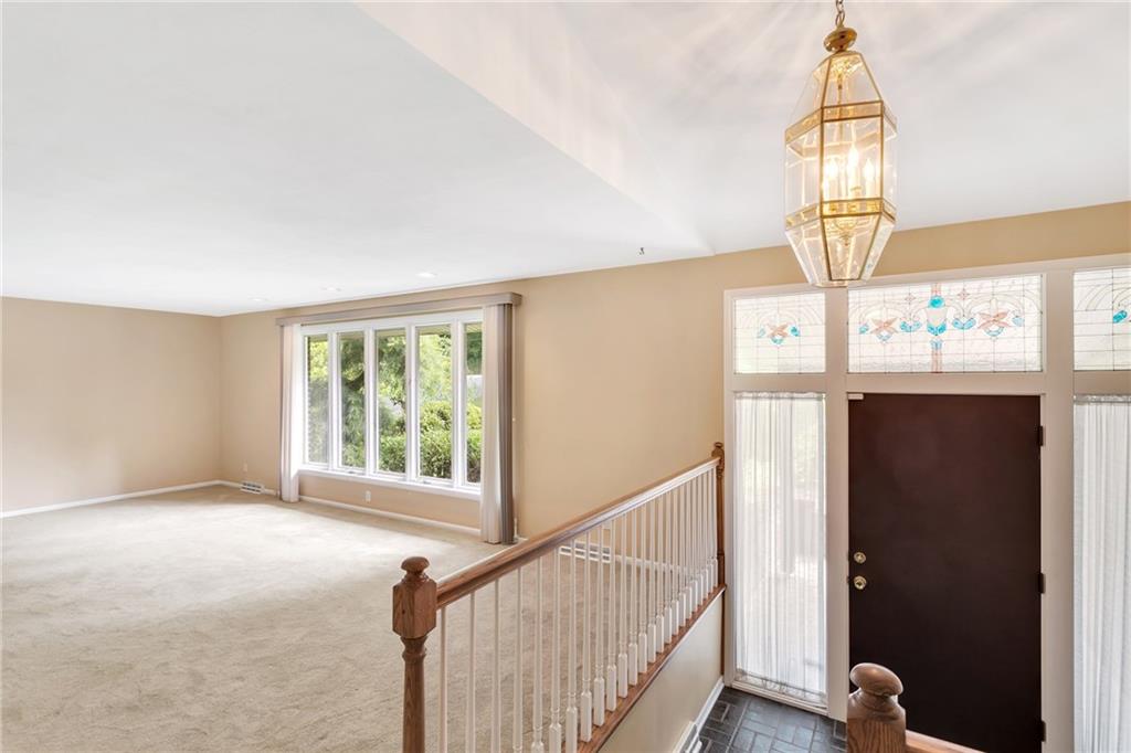 3949 New Texas Road Pittsburgh, PA 15239 - Photo 9 of 22