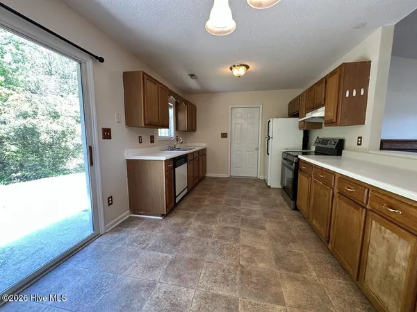 $1,400 | 133 Glenwood Drive, Hubert, NC 28539