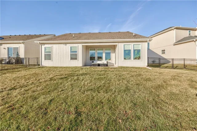 $405,000 | 17733 Houston Street, Gardner, KS 66030