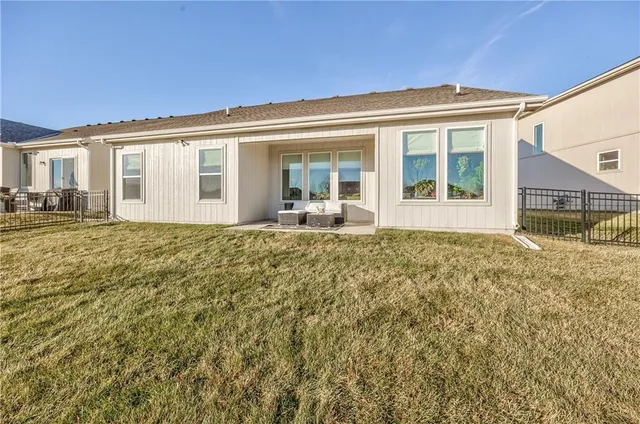 $405,000 | 17733 Houston Street, Gardner, KS 66030
