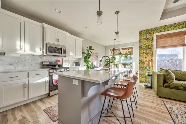 $405,000 | 17733 Houston Street, Gardner, KS 66030