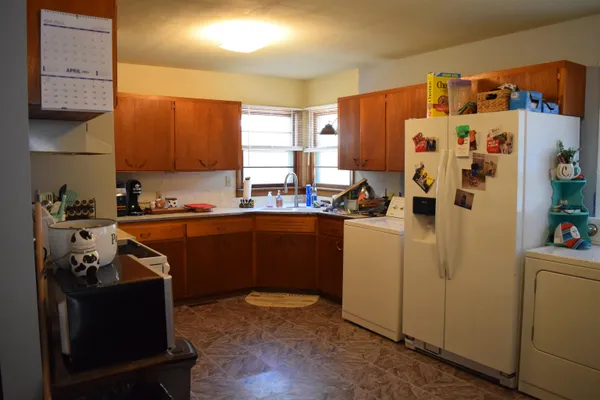 $60,000 | 102 West State Street, Toronto, KS 66777