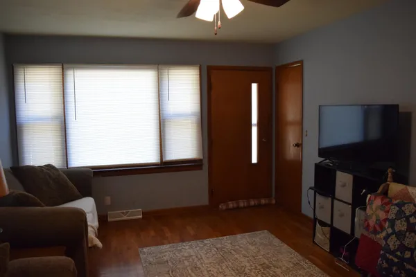 $60,000 | 102 West State Street, Toronto, KS 66777