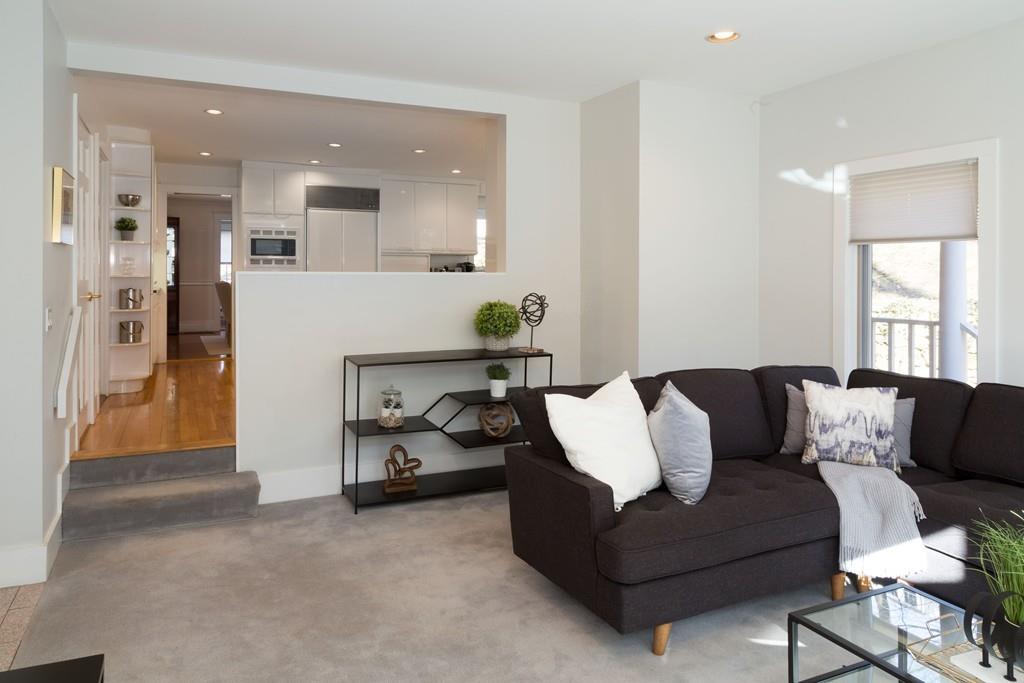 58 Berkshire Road Newton, MA 02460 - Photo 5 of 15 Gallery Image 5