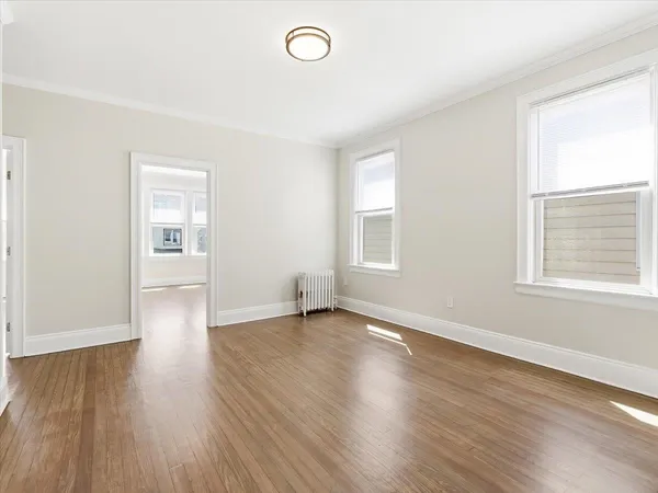 $2,800 | 73 Newman Avenue, Unit 3, Bayonne, NJ 07002