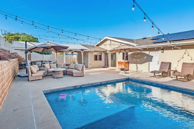 $1,229,000 | 11941 Callado Road, San Diego, CA 92128